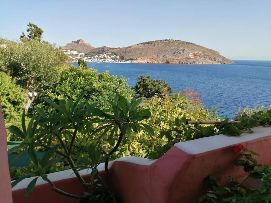 Casa Dei Melograni At Vourlidia Leros Vromolithos Exterior foto