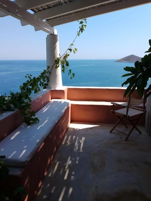 Casa Dei Melograni At Vourlidia Leros Vromolithos Exterior foto